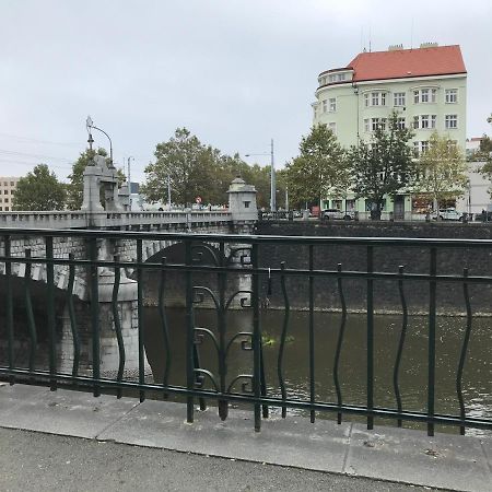 Apartman Mrakodrap Plzeň Eksteriør bilde