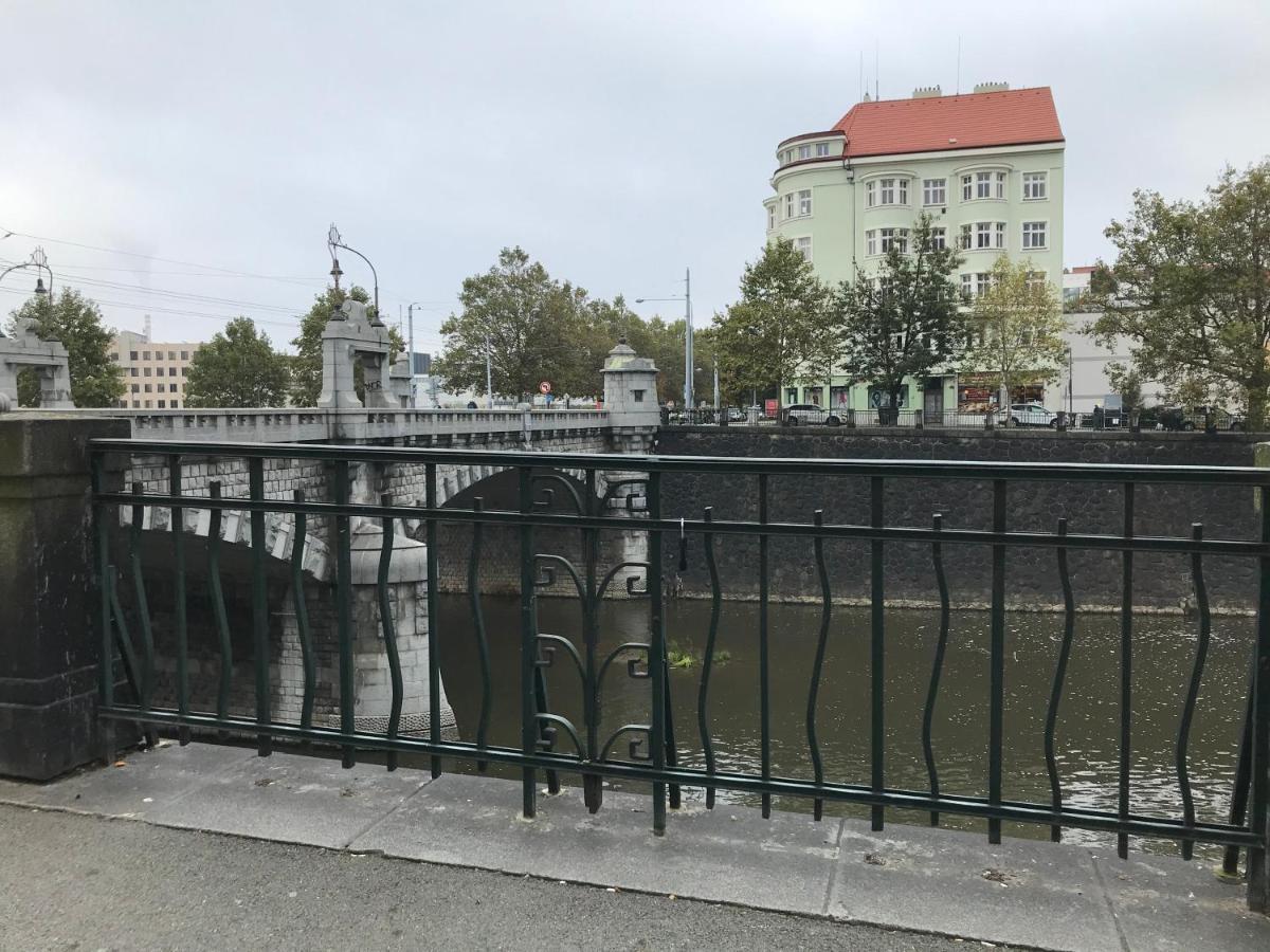 Apartman Mrakodrap Plzeň Eksteriør bilde